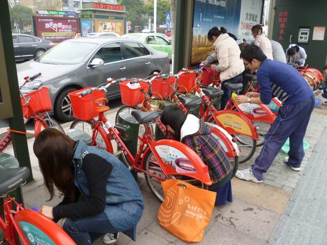 我给公共自行车洗把脸4