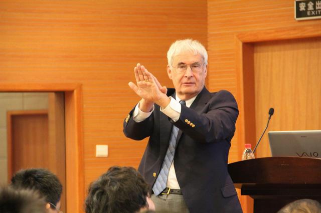 Stang教授生动而幽默的讲授